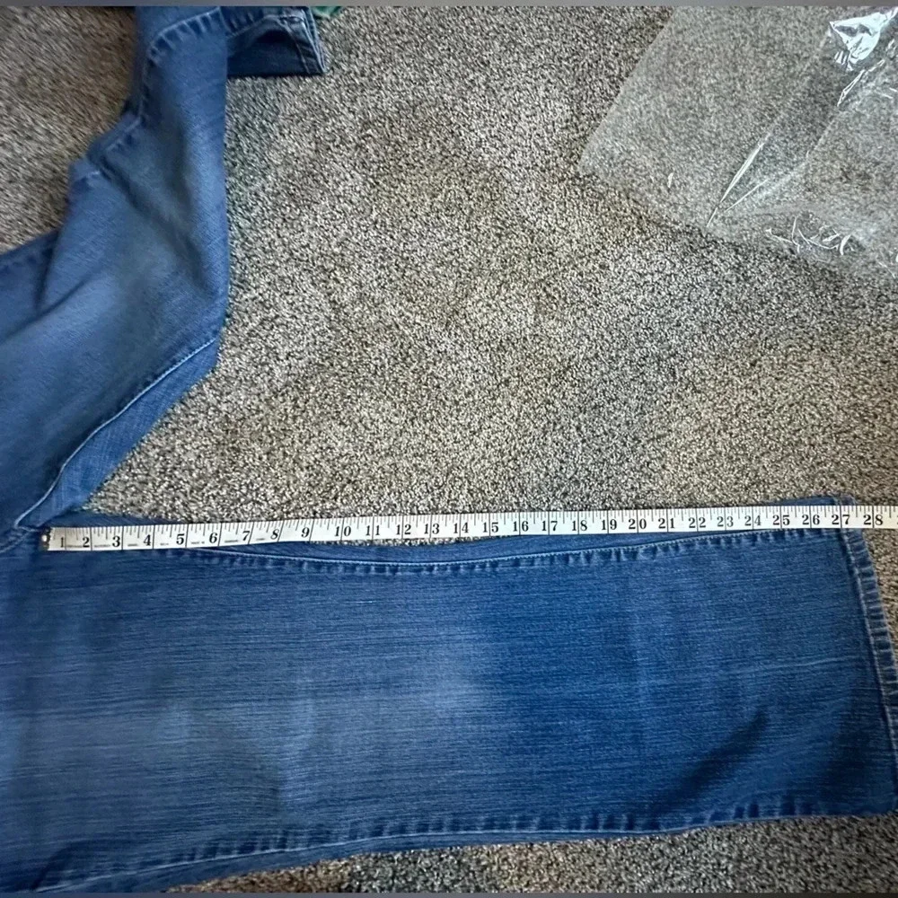 Levi's 515 Women's Bootcut Med Rise Denim Jeans Size 16M